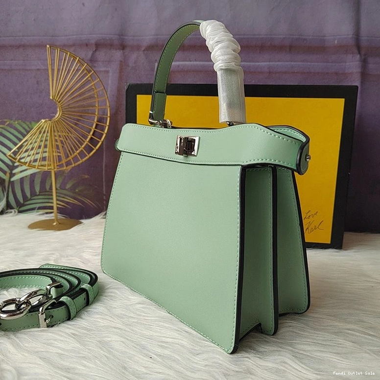 Cheap Green Leather Petite Nappa In Peekaboo ISeeU Fendi Bag 0821